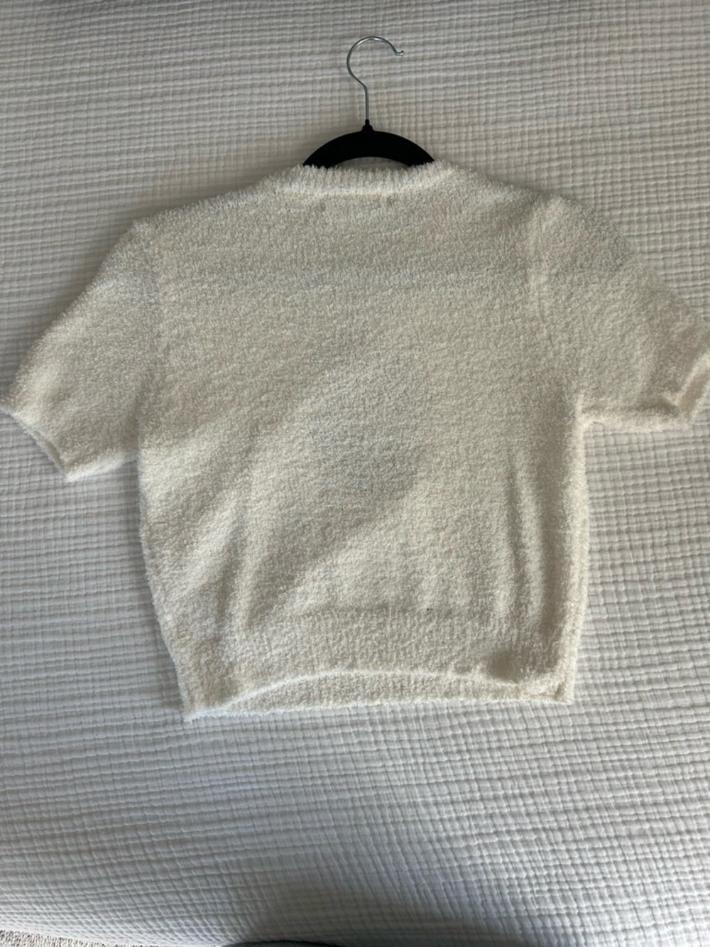 Pretty Garbage Cream Short-Sleeve Bouclé Top with Strawberry Motif - Picture 2 of 3